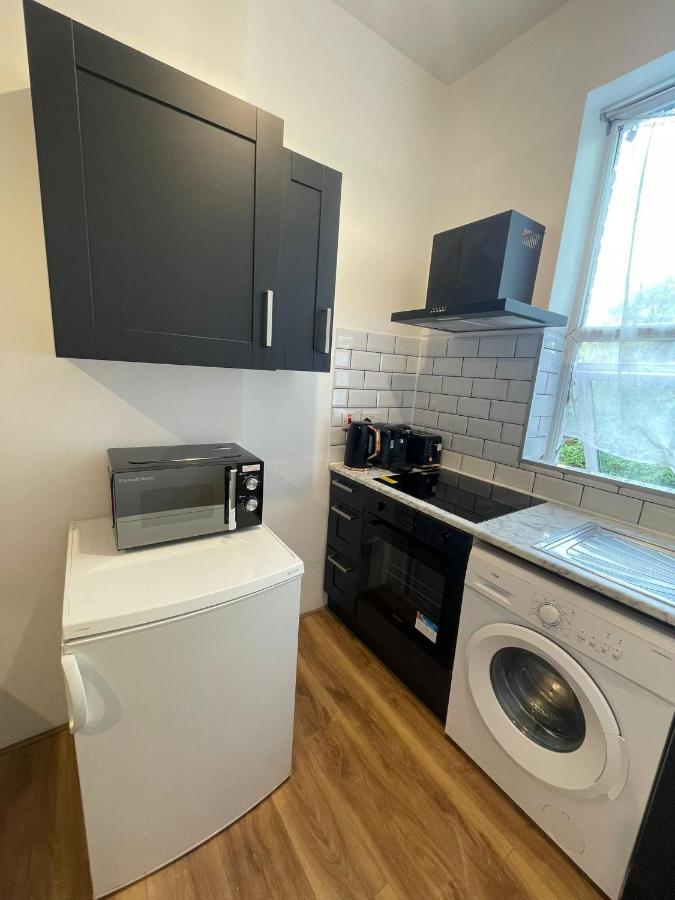 Wonderful Fully-Equipped Studio Near Central London 8 외부 사진