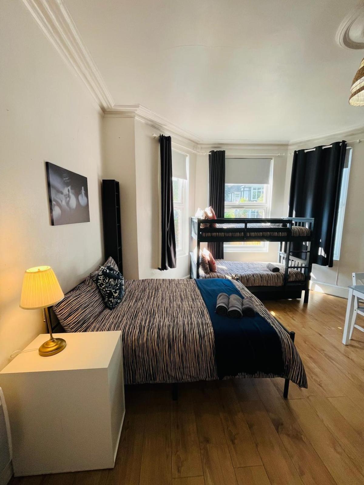 Wonderful Fully-Equipped Studio Near Central London 8 외부 사진